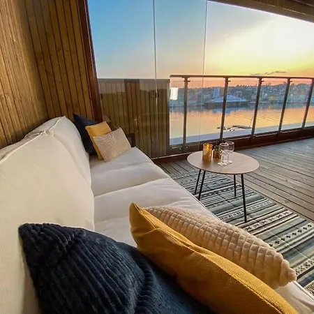 Divine Seaview Terrace Apartment Sandnes  Exterior photo